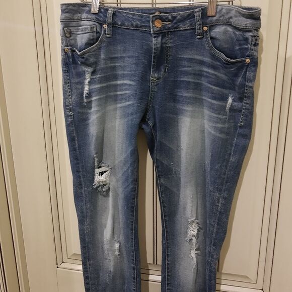 DEAR John Blue Jeans Straight Leg Size 30 Distressing - Picture 4 of 10